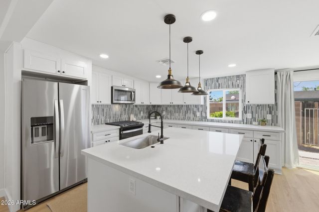 3713 E HARVARD Street, Phoenix, AZ 85008