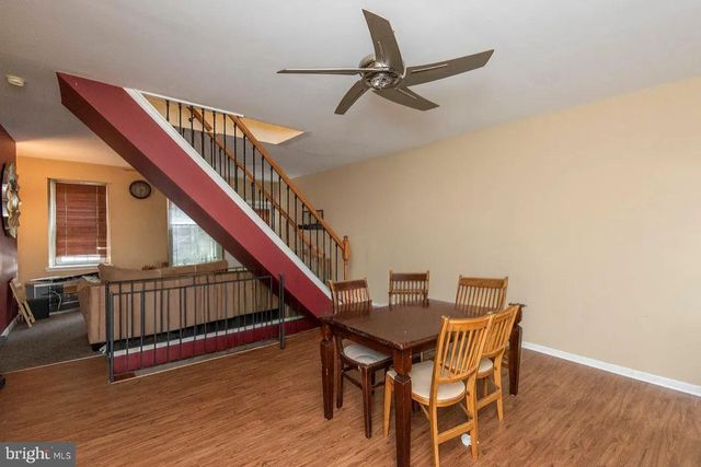 235 HERMITAGE ST, Philadelphia, PA 19127