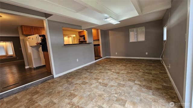 12828 111th Avenue NE, Kirkland, WA 98034