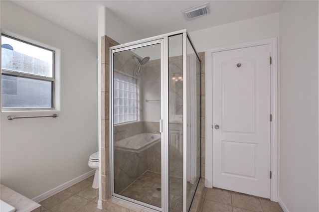 3704 Bunyan CIR, Lago Vista, TX 78645