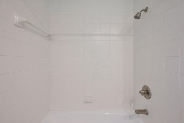 3704 Bunyan CIR, Lago Vista, TX 78645