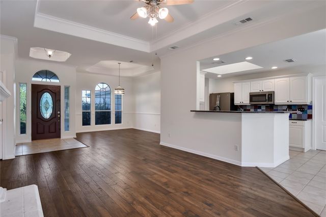 3704 Bunyan CIR, Lago Vista, TX 78645