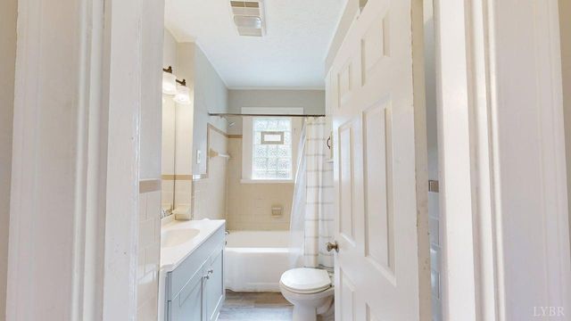 108 Parkway Drive, Danville, VA 24521