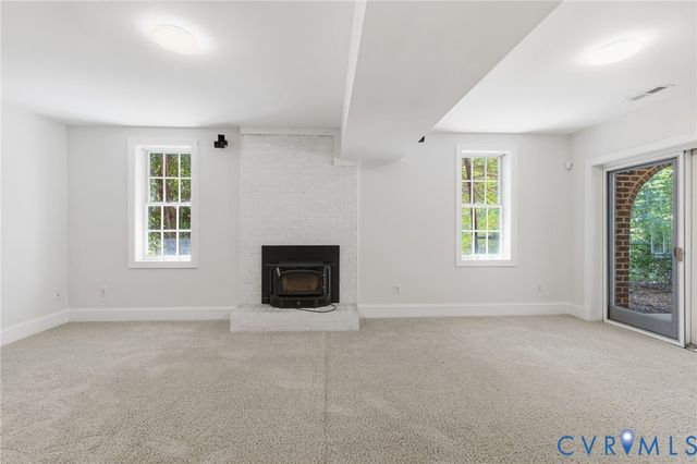 6 Dunaway Dr, Goochland, VA 23238