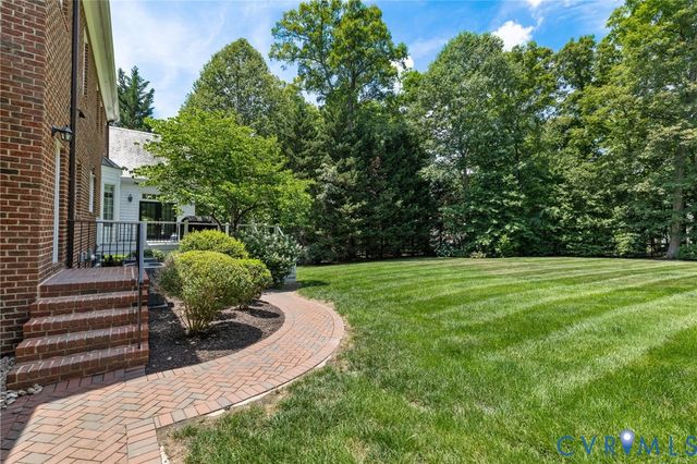 6 Dunaway Dr, Goochland, VA 23238