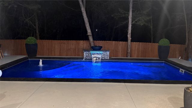 522 S Clark Road, Cedar Hill, TX 75104