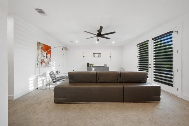 522 S Clark Road, Cedar Hill, TX 75104