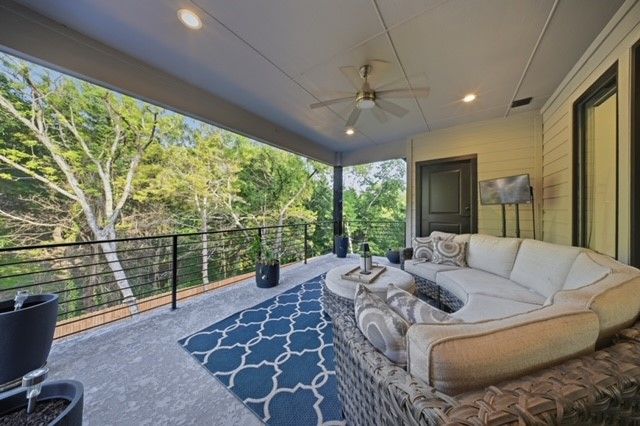 522 S Clark Road, Cedar Hill, TX 75104