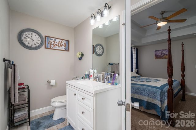 1882 Shuford Road, Lincolnton, NC 28092