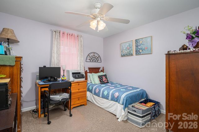 1882 Shuford Road, Lincolnton, NC 28092