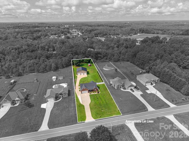 1882 Shuford Road, Lincolnton, NC 28092