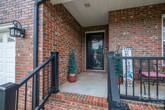 1882 Shuford Road, Lincolnton, NC 28092