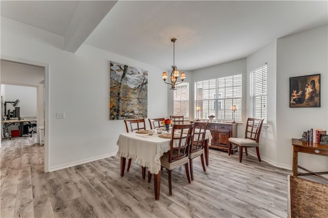 1690 N Stardust Lane, Fayetteville, AR 72701
