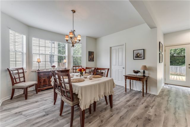 1690 N Stardust Lane, Fayetteville, AR 72701