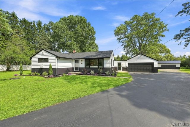 6921 Bear Ridge Road, Pendleton, NY 14120