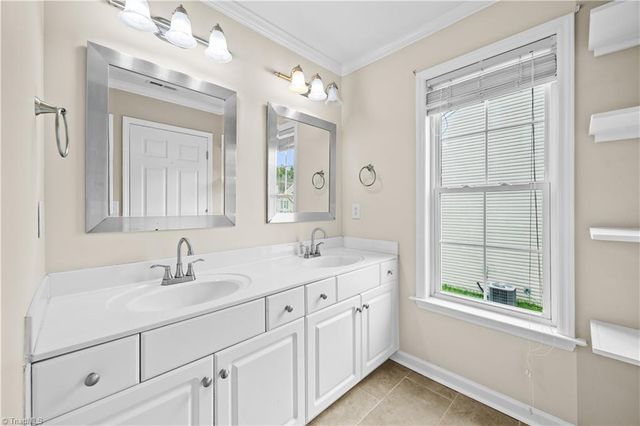 4153 Salem Springs Court, Winston-salem, NC 27107