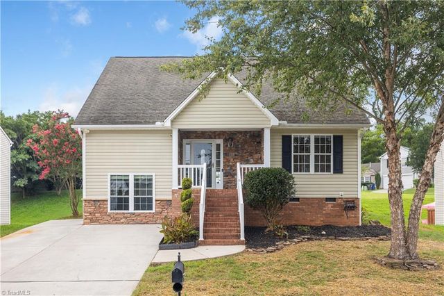 4153 Salem Springs Court, Winston-salem, NC 27107