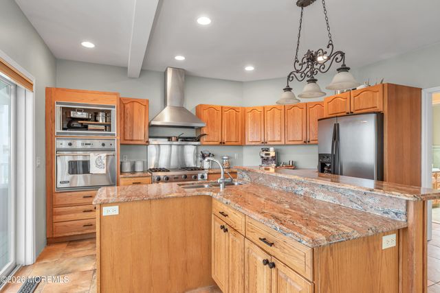 1220 S Green Street, Tuckerton, NJ 08087