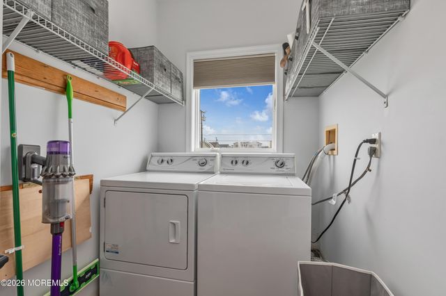 1220 S Green Street, Tuckerton, NJ 08087