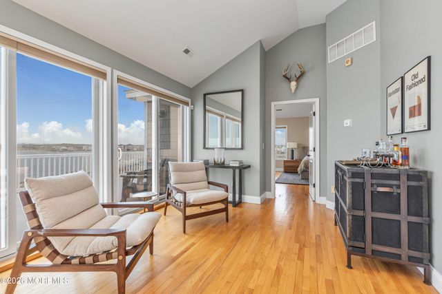 1220 S Green Street, Tuckerton, NJ 08087