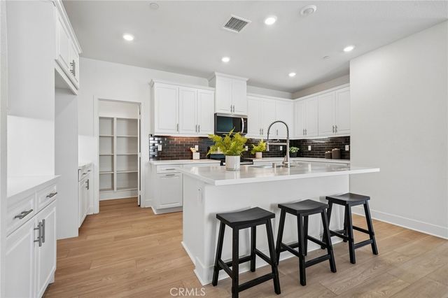 12780 Fuji Circle, Corona, CA 92883