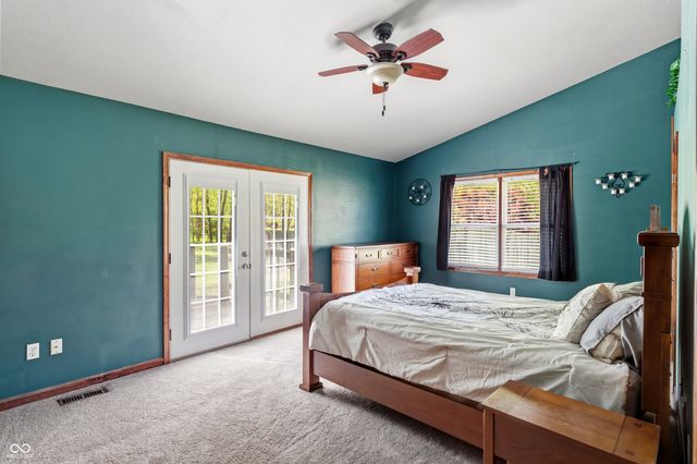 1072 S Teresa Drive, Martinsville, IN 46151