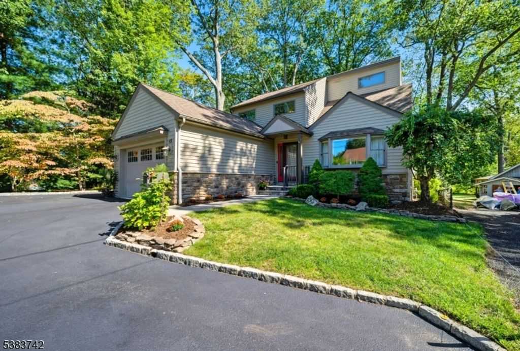 43 INDIAN SPRING TRAIL, Denville Twp., NJ 07834
