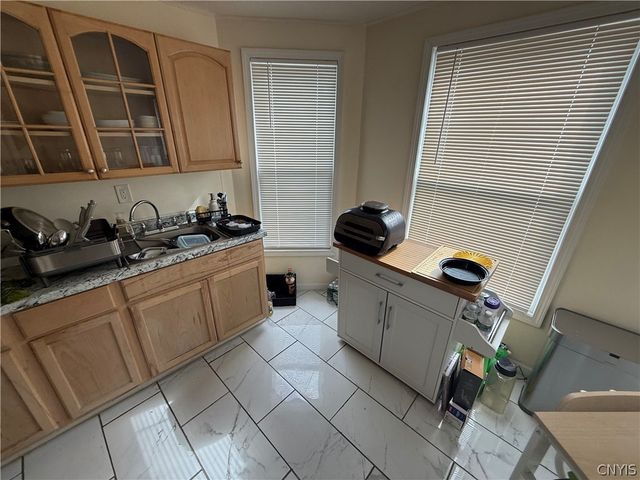 930 Brayton Park Place, Utica, NY 13502