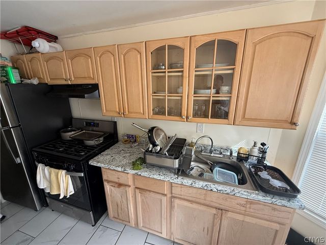 930 Brayton Park Place, Utica, NY 13502