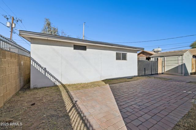 1614 E Roma Avenue, Phoenix, AZ 85016