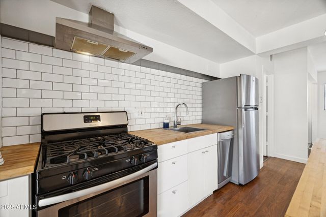 1614 E Roma Avenue, Phoenix, AZ 85016