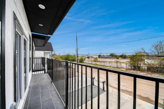 3308 Hardy Street, Houston, TX 77009