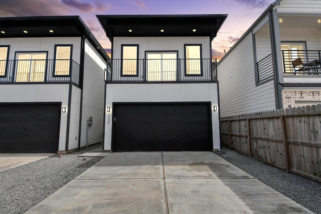 3308 Hardy Street, Houston, TX 77009