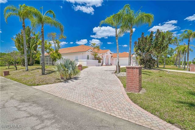 12280 Soria LN, Bonita Springs, FL 34135