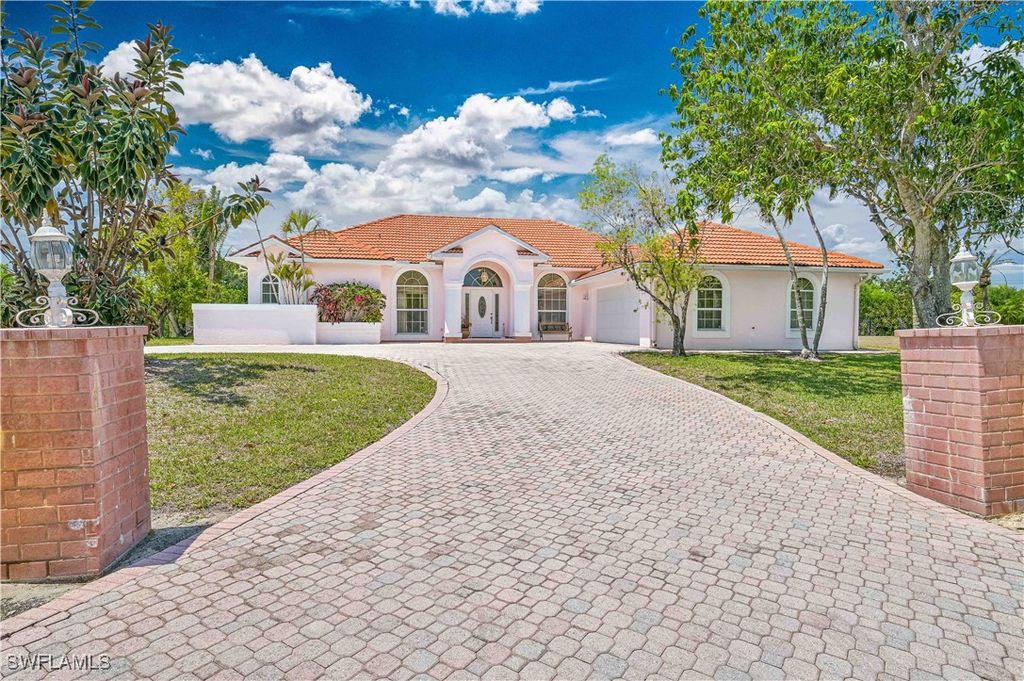 12280 Soria LN, Bonita Springs, FL 34135