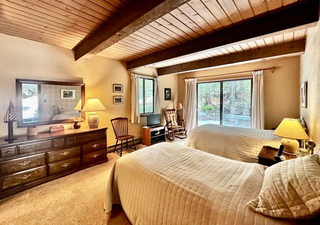 78 Greensward Drive, Grantham, NH 03753