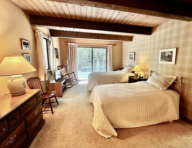 78 Greensward Drive, Grantham, NH 03753