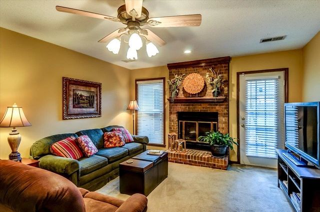 7196 BUTTERNUT DR, Memphis, TN 38133