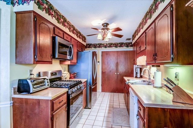 7196 BUTTERNUT DR, Memphis, TN 38133