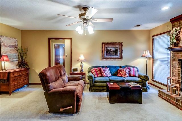 7196 BUTTERNUT DR, Memphis, TN 38133