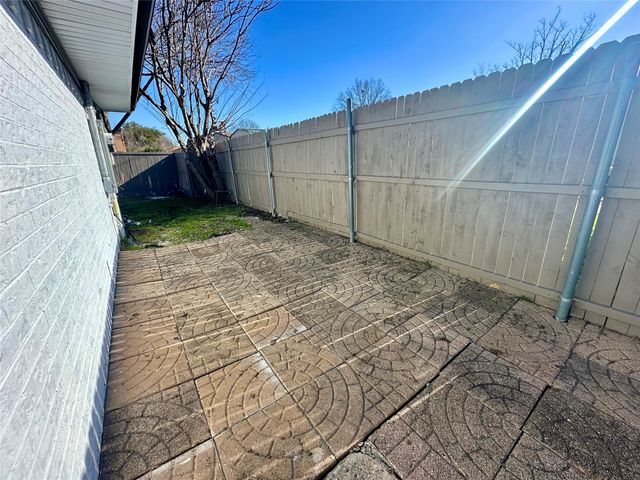 2922 Berkshire Drive, Mesquite, TX 75150