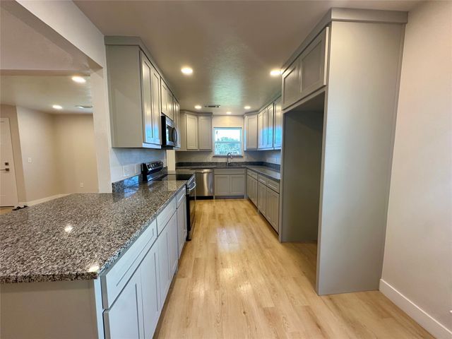 2922 Berkshire Drive, Mesquite, TX 75150