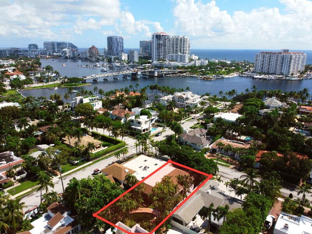 409 Poinciana Drive, Fort Lauderdale, FL 33301