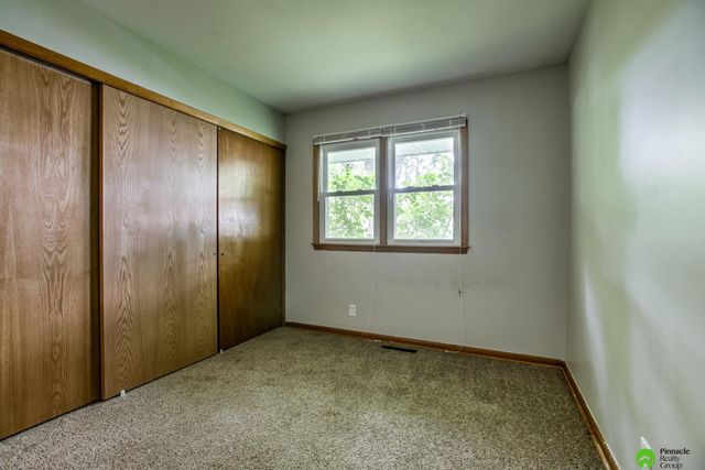 3020 N 41st Street, Lincoln, NE 68504