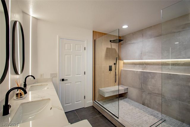 8500 Copper Mountain Avenue, Las Vegas, NV 89129
