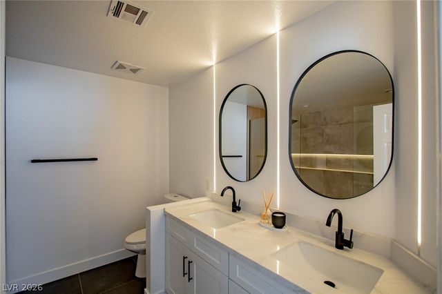 8500 Copper Mountain Avenue, Las Vegas, NV 89129