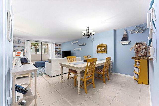 145 S Ocean Avenue 208, Palm Beach Shores, FL 33404