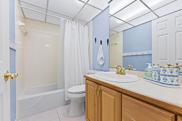 145 S Ocean Avenue 208, Palm Beach Shores, FL 33404