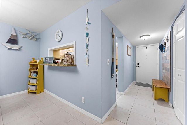 145 S Ocean Avenue 208, Palm Beach Shores, FL 33404