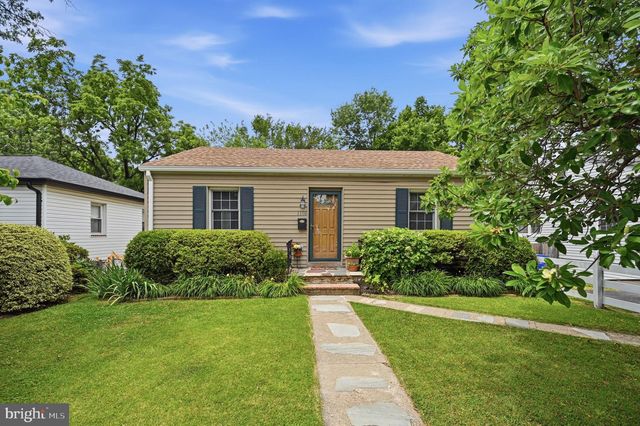 1116 N ROOSEVELT ST N, Arlington, VA 22205